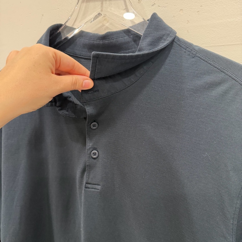 Lululemon Men Evolution Short Sleeve Polo Shirt in Club Blue - Picture 3 of 7